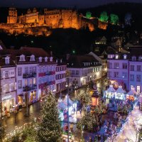 &copy; Tobias Schwerdt