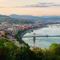 &copy; Givaga - stock.adobe.com