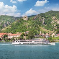 &copy; mRGB-stock.adobe.com