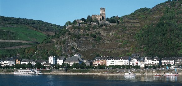 Panorama Rhein und Burg Gutenfels © Kessler Medien