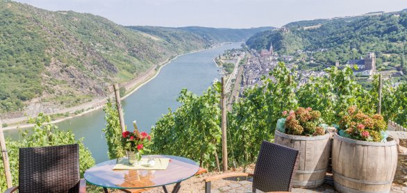 Blick auf Oberwesel  © Iordanis Pallikaras-fotolia.com