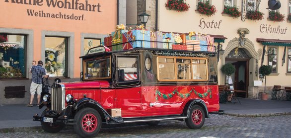 Käthe Wohlfahrts Weihnachtsdorf in Rothenburg o. d. Tauber &copy; pixabay.com/maxmann