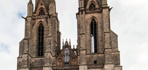 Marburger Elisabethkirche © haiderose-fotolia.com